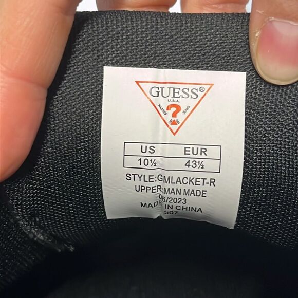 NWOB GUESS | Black Silea Triangle Low-Top Men’s Sneakers - Picture 12 of 12